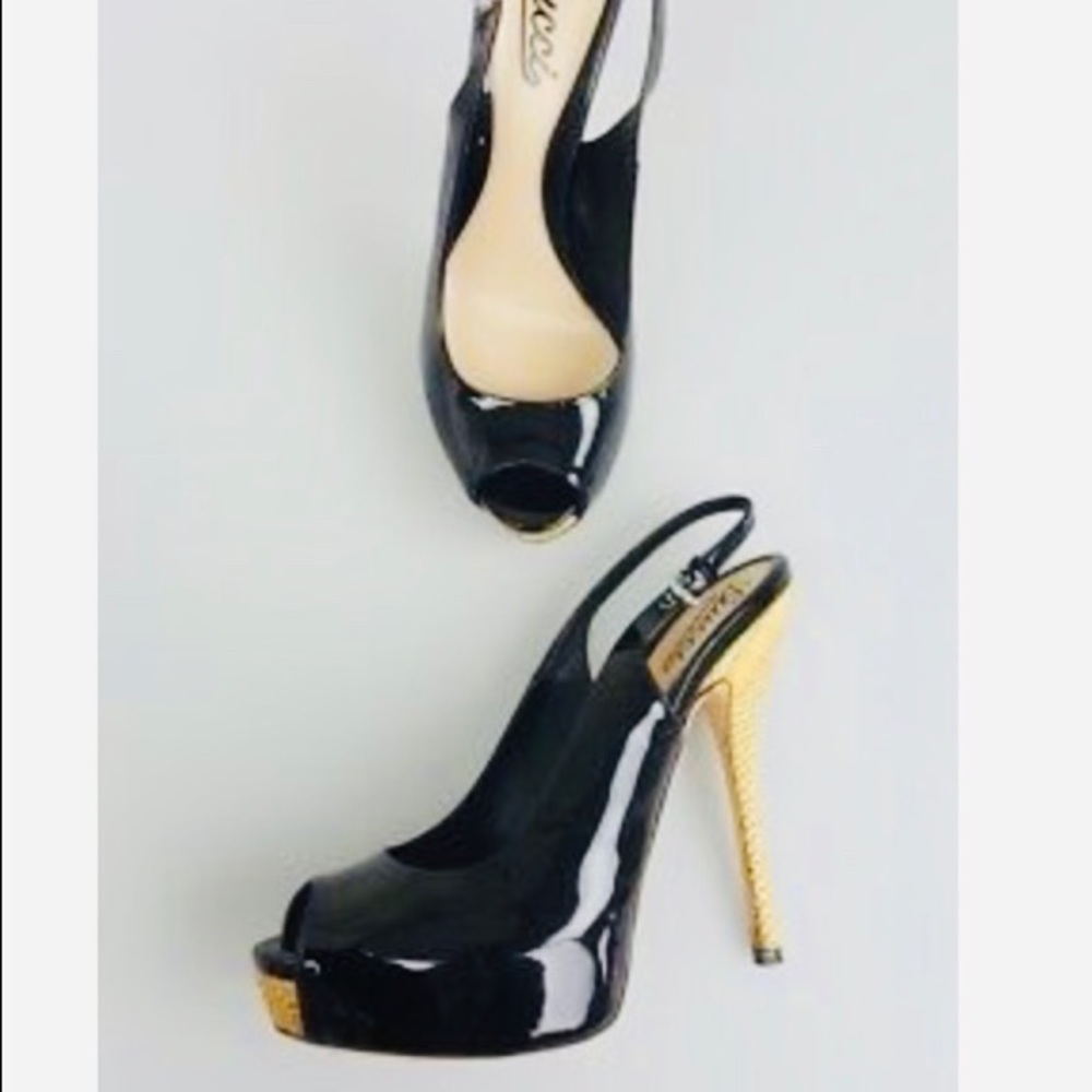❌SOLD❌ 
Gucci Lisbeth Patent Leather Slingback peep toes